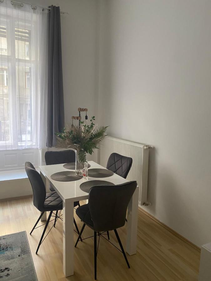 Blue Danube Apartment Downtown With Free Parking Будапеща Екстериор снимка